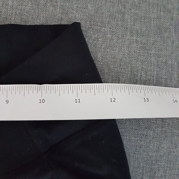 Gymshark Black Studio Cropped Leggings - Picture 9 of 14